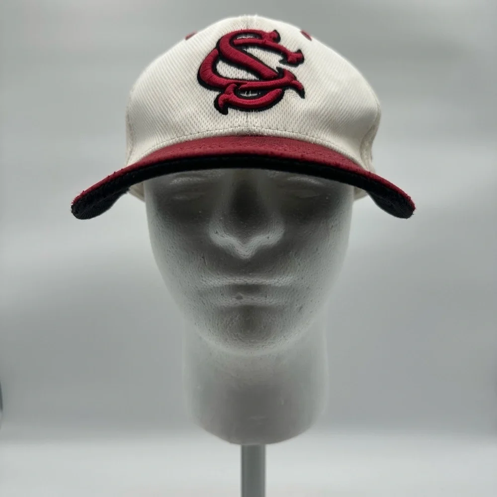 The Game Pro GP320 Gametek Size‎ 7 Hat Autographed South Carolina Gamecocks Cap